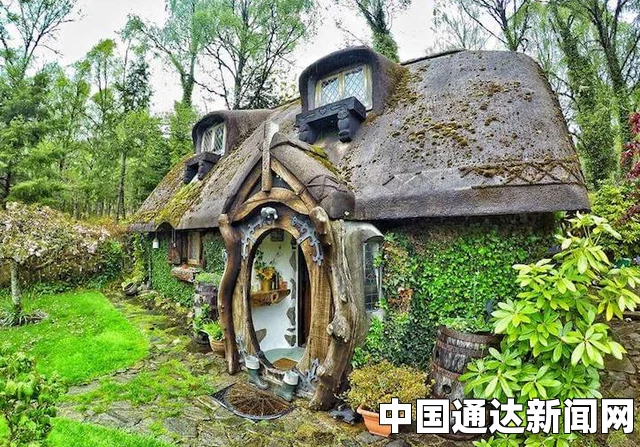 美国魔戒霍比特人造型房屋卖不动，降价后以280万美元成交